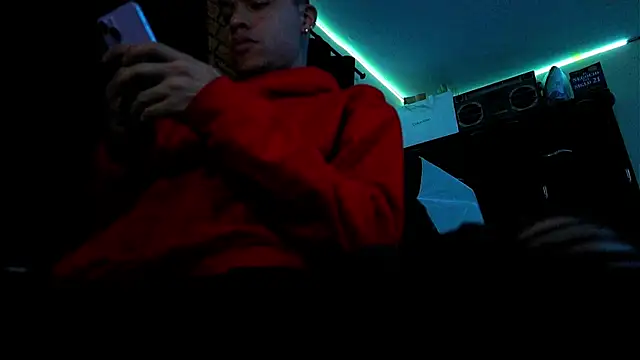 Snapshot of BestMasterForYou chatting on October 5, 7:01 am BestMasterForYou online show from October 5, 7:01 am