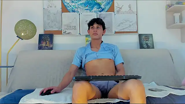 logan thomas online show from July 21, 5:37 pm