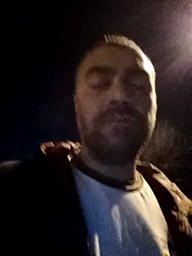 kevgir08 online show from December 9, 9:44 pm