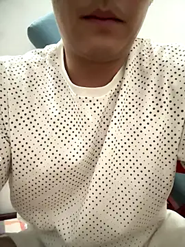 SkyKingW online show from October 31, 5:16 pm