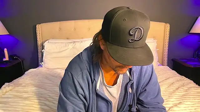 RyanRitchie online show from December 18, 2:53 am