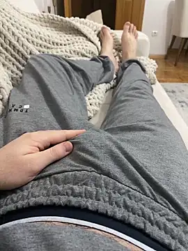 okanist online show from March 3, 9:45 pm