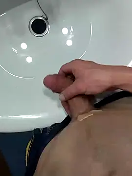 Latin AssBreaker online show from December 9, 3:07 am