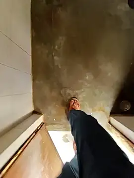 Desi Rider Aadi online show from February 3, 5:49 am