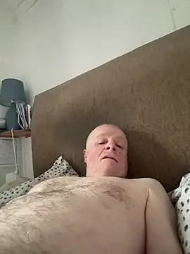 locallad88 online show from January 26, 10:45 am