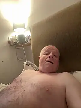 locallad88 online show from November 14, 7:54 am