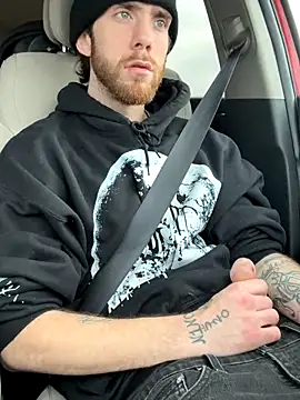 KcCumz19 online show from January 5, 6:44 pm