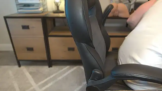 Mister Dilf online show from March 2, 2:46 pm