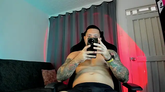 Pierre Vidal online show from October 15, 9:33 pm