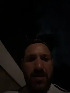 JonJ0 online show from April 22, 11:42 pm