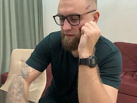 Bear bear  online show from March 14, 2:20 am