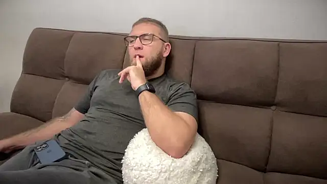 Bear bear  online show from December 27, 1:50 pm