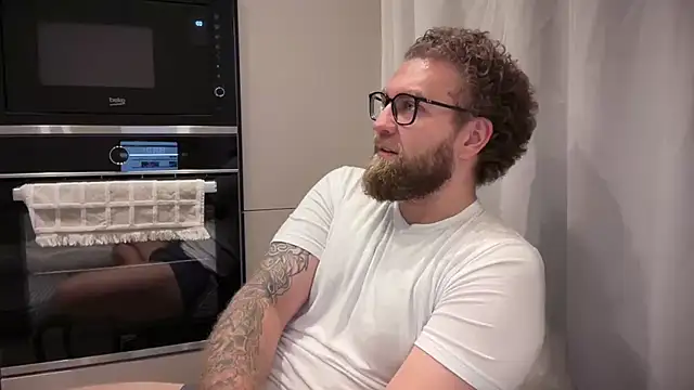 Bear bear  online show from July 16, 9:38 am