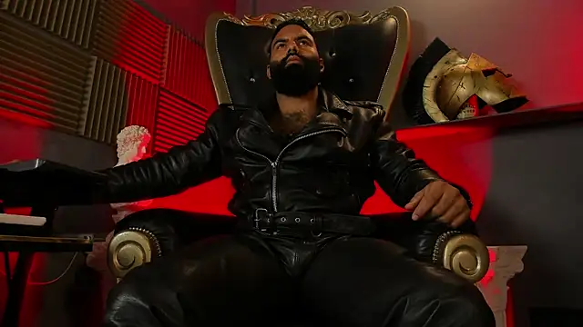 BeardAndrew online show from October 15, 2:30 am