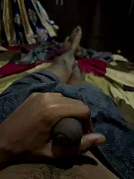 yo19boy online show from November 25, 9:00 am