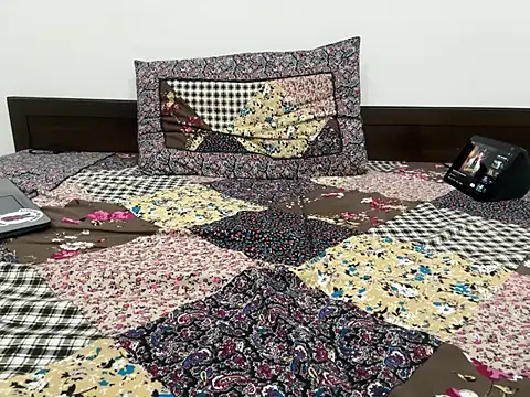 debu46 online show from October 16, 8:17 pm