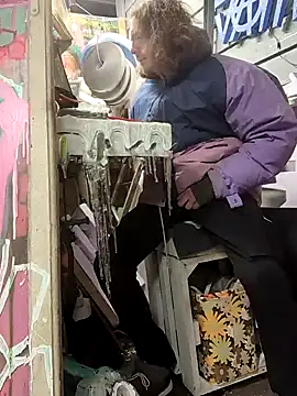 Snapshot of rexflexxx chatting on January 8, 11:41 pm rexflexxx online show from January 8, 11:41 pm