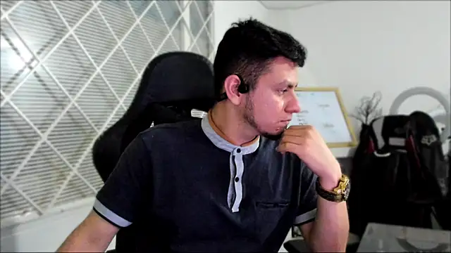 Rick Diesel  online show from December 29, 4:59 am