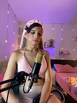 Ariel Femboy  online show from October 14, 3:35 am