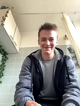 Toyjungee online show from November 2, 11:14 am