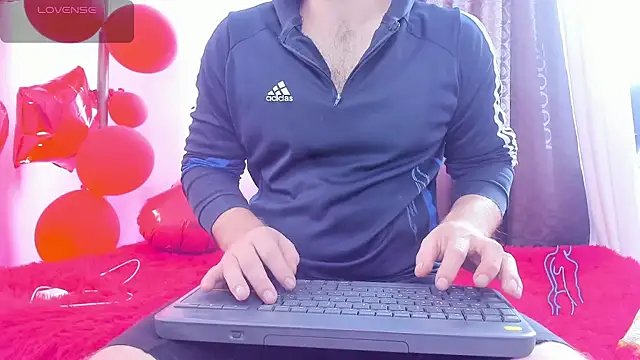 michacosio online show from February 13, 6:24 pm