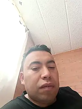 Diego leon27 online show from January 10, 2:13 pm