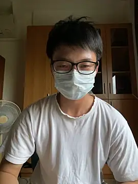 h4779150 online show from July 5, 10:22 am