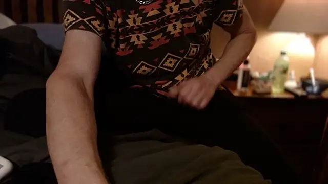 Keebs312 online show from October 16, 3:53 pm