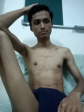 Hunter Hault online show from January 16, 2:53 pm