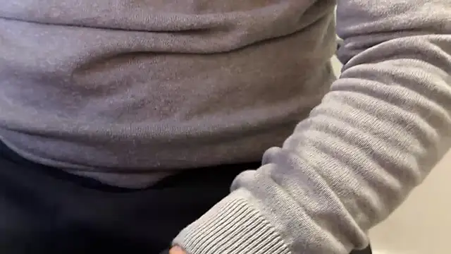 rickyi2023 online show from February 9, 10:31 am