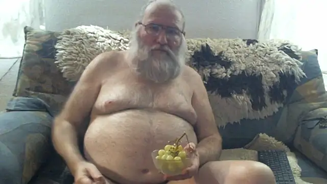 SexySantaC online show from October 3, 6:46 pm
