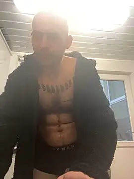 bigguy101 online show from December 28, 9:20 am