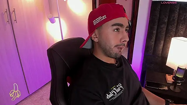 ItsMeEros online show from October 14, 11:01 pm