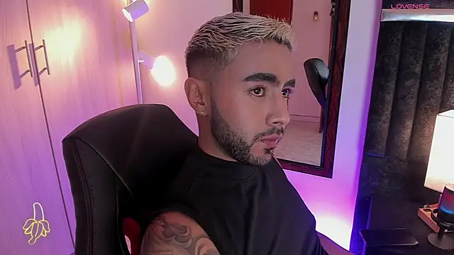 ItsMeEros online show from September 29, 10:49 pm