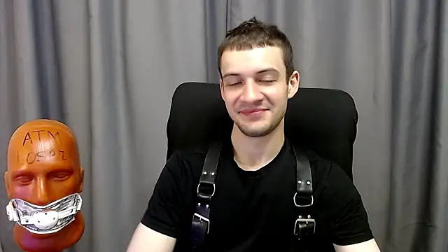 Snapshot of _Damien_thorn_ chatting on September 13, 3:18 am Damien thorn online show from September 13, 3:18 am