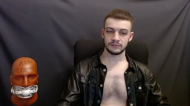 Snapshot of _Damien_thorn_ chatting on January 2, 2:22 am Damien thorn online show from January 2, 2:22 am