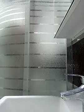 Hardapple01 online show from March 20, 5:22 am