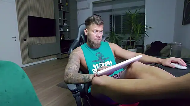 UbbeViking online show from December 2, 7:25 pm