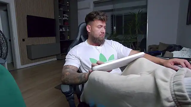 UbbeViking online show from February 3, 6:39 pm