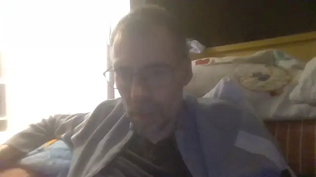 ptitcanard60600 online show from November 5, 10:34 pm