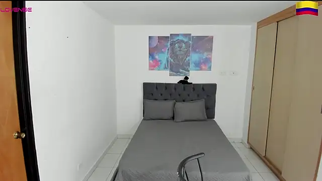 Louis marley   online show from December 27, 9:54 pm