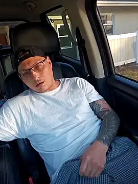 MrBiggBallz online show from December 12, 1:17 pm