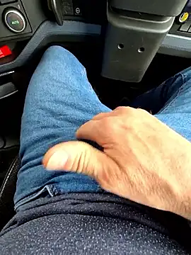 Tobyp677 online show from March 9, 12:54 pm