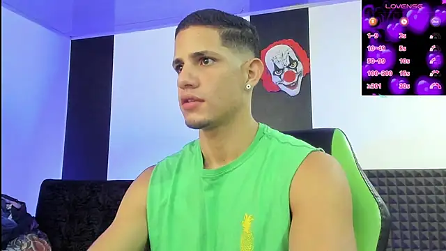 jhonnysnow17 online show from January 7, 2:38 pm