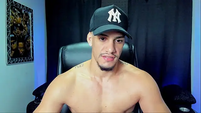 jhonnysnow17 online show from December 21, 12:13 pm