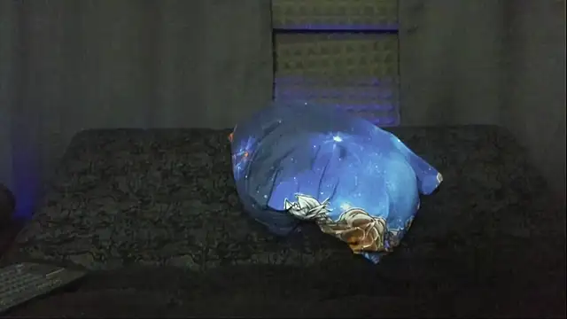 jhonnysnow17 online show from October 4, 6:51 am