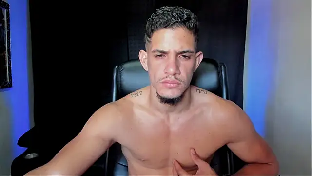 jhonnysnow17 online show from March 21, 8:35 pm