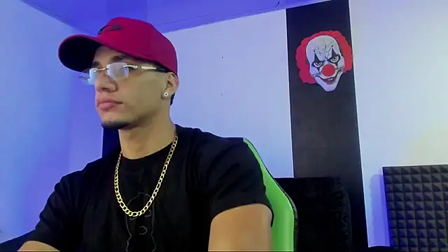 jhonnysnow17 online show from March 14, 5:48 am