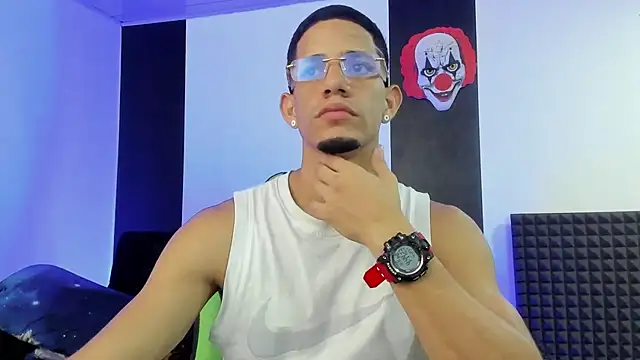 jhonnysnow17 online show from January 23, 9:39 pm