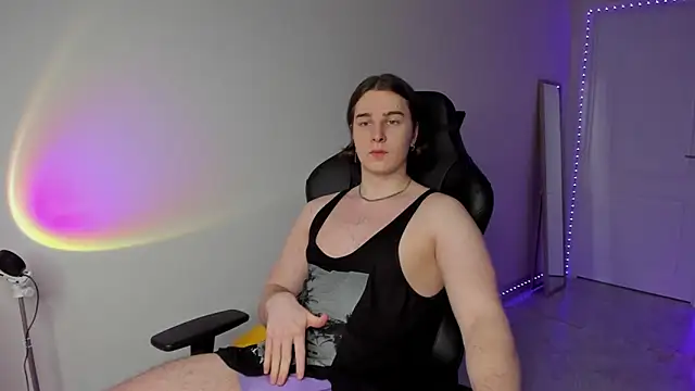 Vincent Strong online show from March 19, 7:51 am